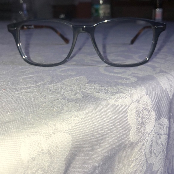 Authentic brand new rayban 7118 grey front tort - Picture 2 of 6